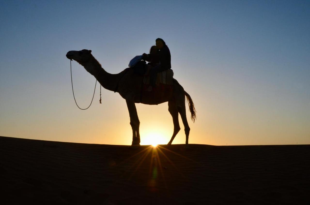 Jardin Kotori Luxury Camp Otel Merzouga Dış mekan fotoğraf